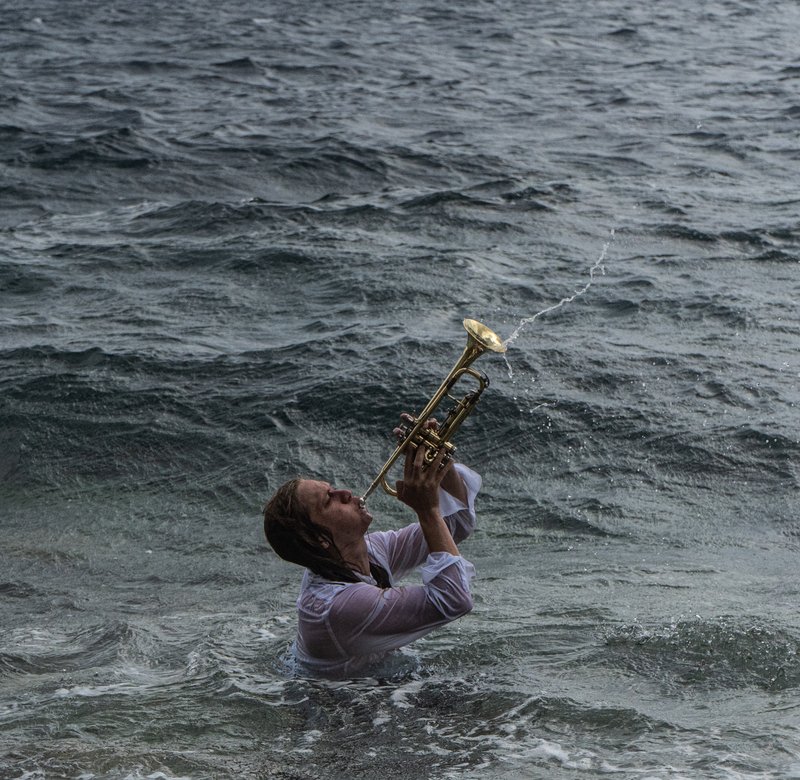 A lightning jazz song in the storm