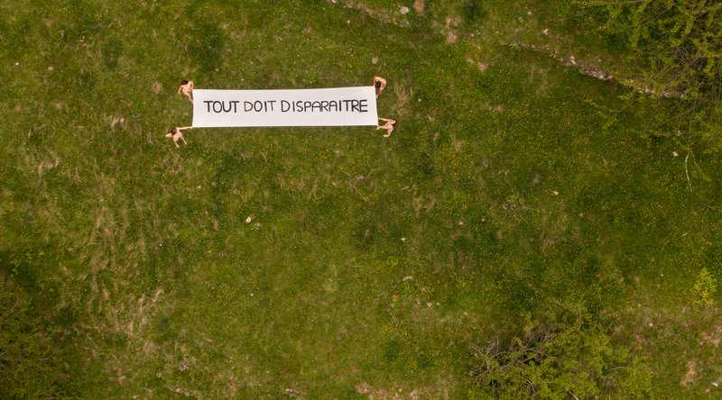 Tout doit disparaitre